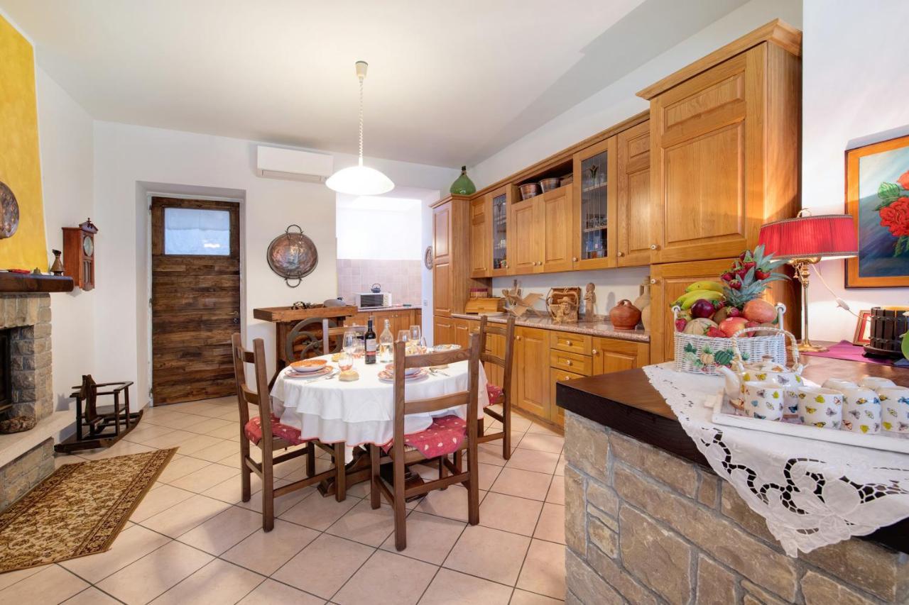 הוילה Credaro Cascina Nonna Nina מראה חיצוני תמונה